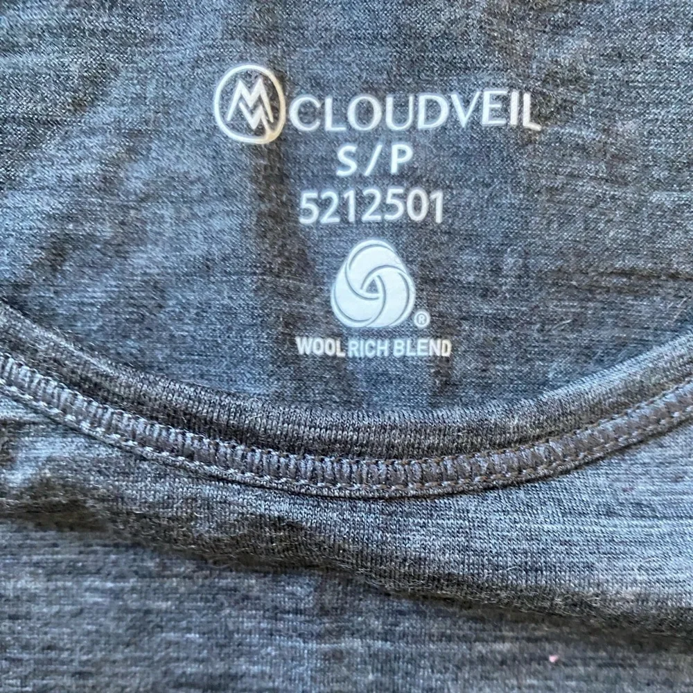 Cloudveil Women’s Heather Gray Long Sleeve Tee Size Small Small Merino Wool - Picture 2 of 6